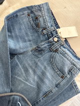 Pauli review photo