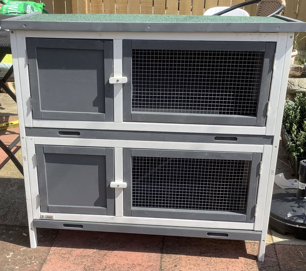 Double Decker 2 Tier Rabbit Hutch with Sliding Tray 100x47x91cm Outdoor Cage - Grey