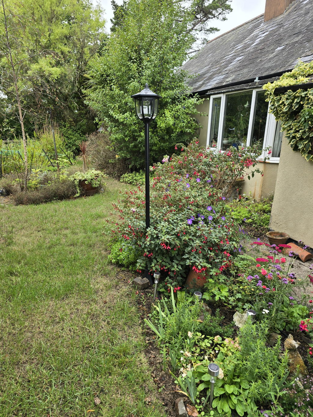 1.77m Free-Standing Solar LED Garden Lamp Post with Sensor - Black