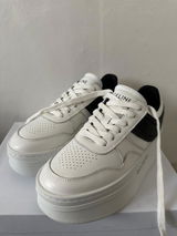 익명 review photo