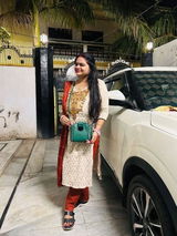 Neetu Singh review photo
