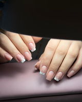 Ariana G. review photo