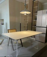 laetitia review photo