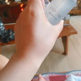 C. review photo