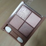 Naomi review photo