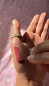 Zendaya R. review photo