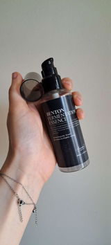 Monica B. review photo