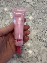 Capucine R. review photo