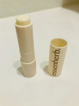 Henriette review photo