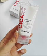 Mheacaella review photo