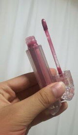 Shera V. review photo