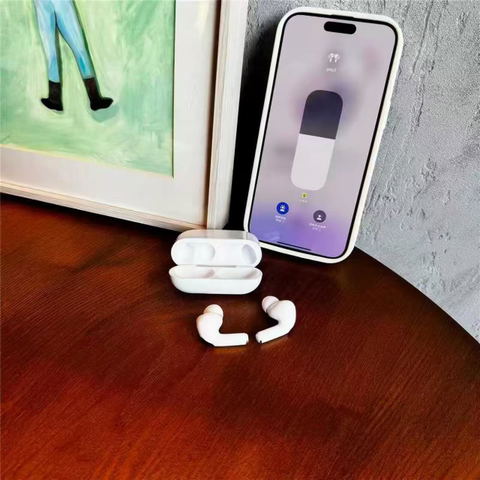 Customer unboxing photo of DOGDAD TECH wireless earbuds