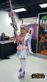 L.B. review photo