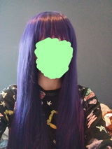M. review photo