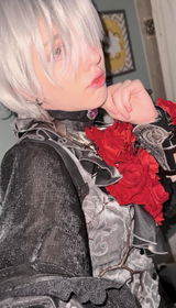 Y.N. review photo