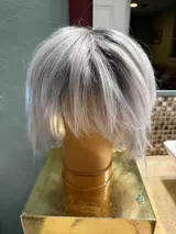 Y.N. review photo