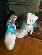 evie review photo
