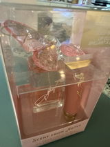 Nikki M review photo