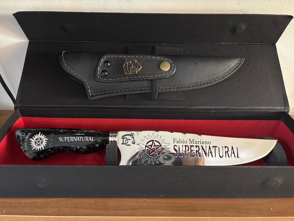 Faca Family Business 8" – Supernatural