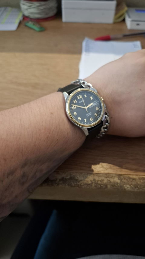 Timex Hombre Indiglo TwoTone Doble Calendario Nov. de 2018 Impecable