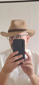 Manuel review photo