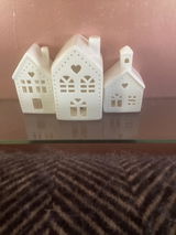 Alison Flewkes review photo