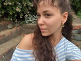 Luna Petraš review photo