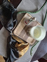 D.N. review photo