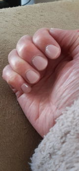 Dominique R. review photo