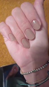 Larissa review photo