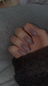 Alida review photo