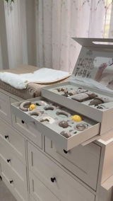 Luxury Baby Teething Gift Box – Elegant & Soothing Essentials for Newborns