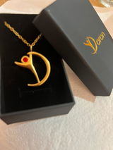 Mireya review photo
