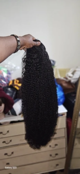 Noni Hebron review photo