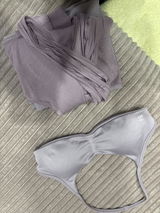 C. review photo