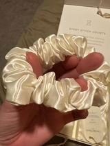 J. review photo