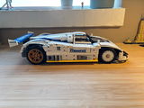 Jakob review photo