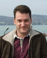 Zsolt Vasvari review photo