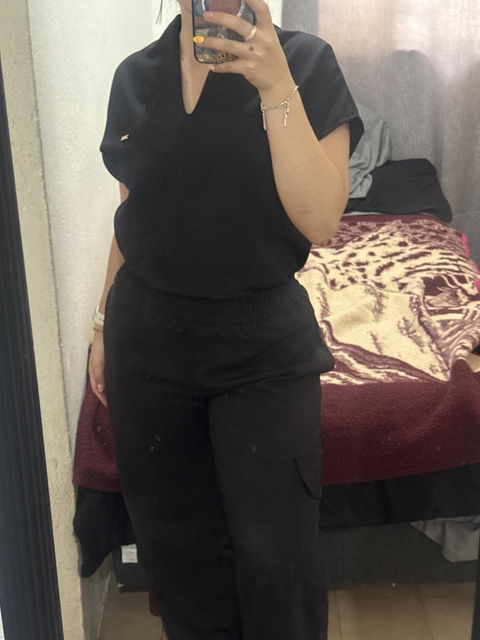 Scrub Olivia Negro