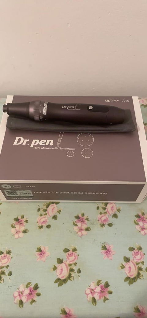 Dr Pen Ultima A10 Microneedling Pen with FREE 12 Replacement Cartridges