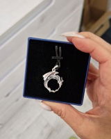 M***a review photo
