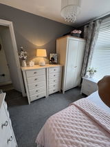 Helen Hill review photo