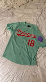 Emilia review photo