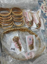 A.N. review photo