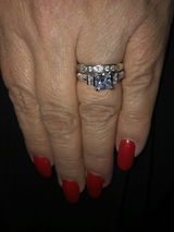 lori b. review photo
