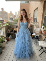 Blair Waldorf review photo