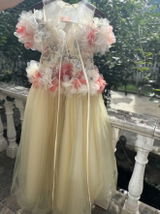 Claudia review photo