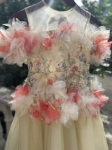 Claudia review photo