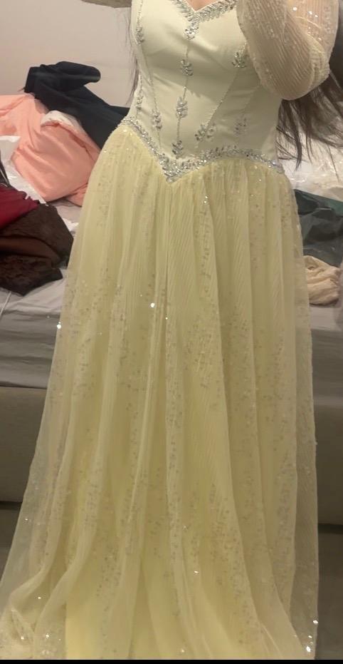 Luxury Beige Crystal Beaded Long Sleeve Evening Dress SS628