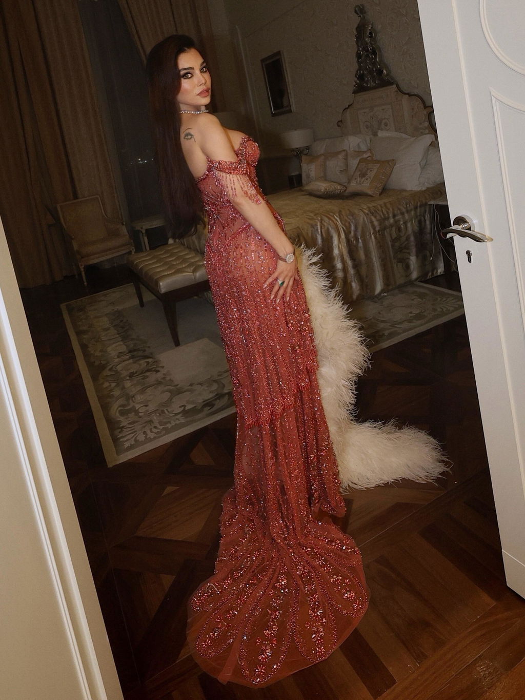 Luxury Fuchsia Off-Shoulder Beaded Tassel Mermaid Evening Dress SS516